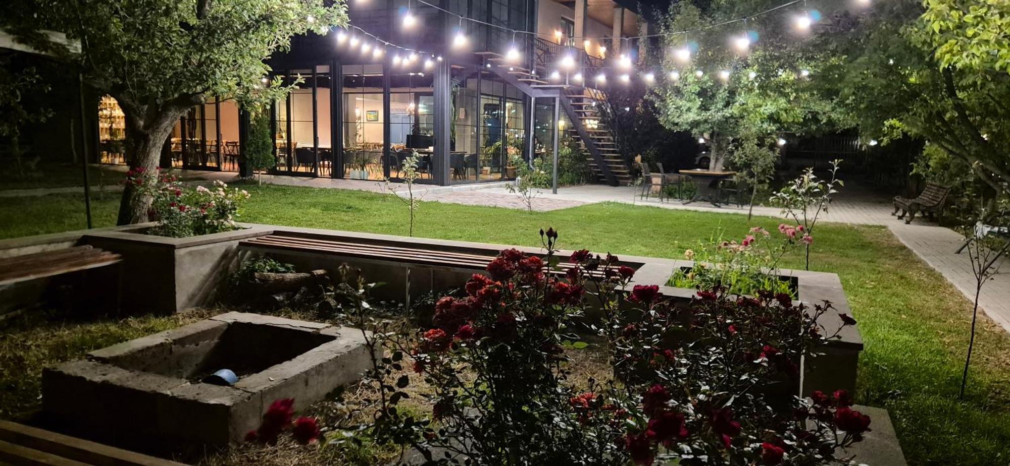 سيفان Tsaghkunk Chef House Hotel & Restaurant المظهر الخارجي الصورة