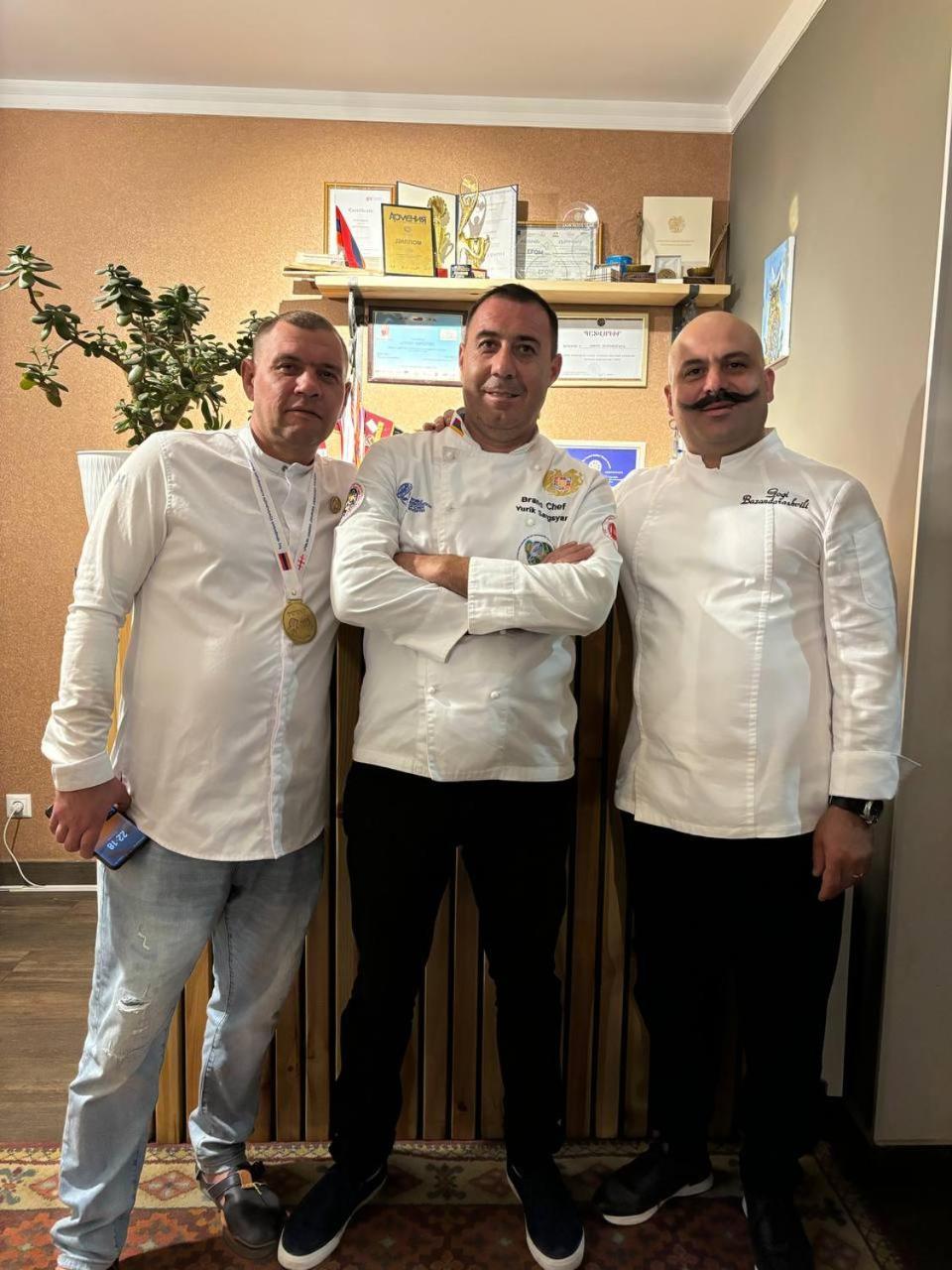سيفان Tsaghkunk Chef House Hotel & Restaurant المظهر الخارجي الصورة